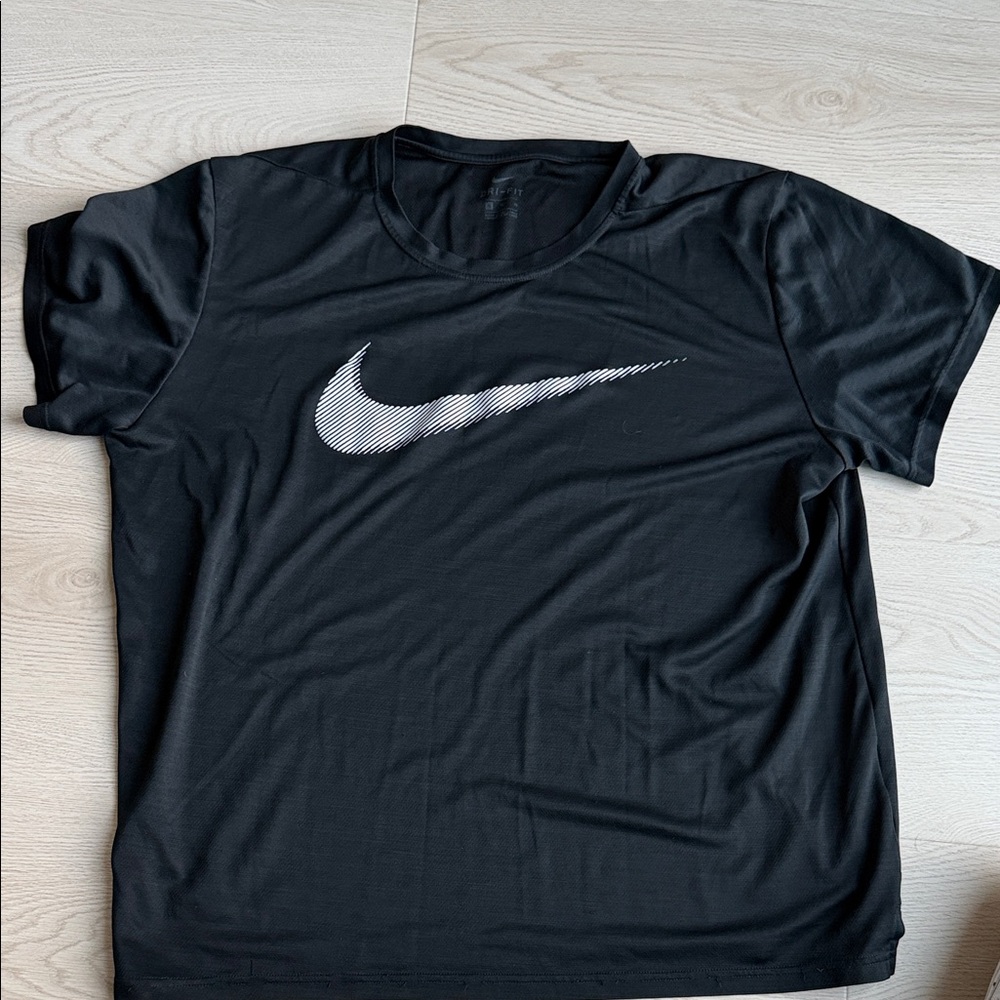 Nike Men's Black Tee with White Logo